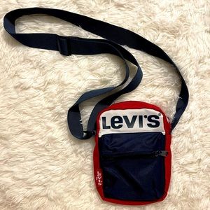 LEVIS tri colored fanny pack bag